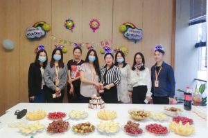 2020年11月份华体会（中国）一站式服务平台员工生日会 生活需要仪式感，工作需要归