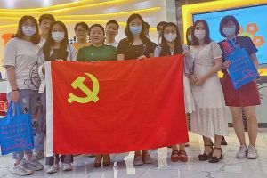 用“热血”传递爱心，华体会（中国）一站式服务平台集团开展爱心献血活动